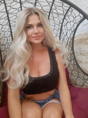 Людмила Элит Студентка